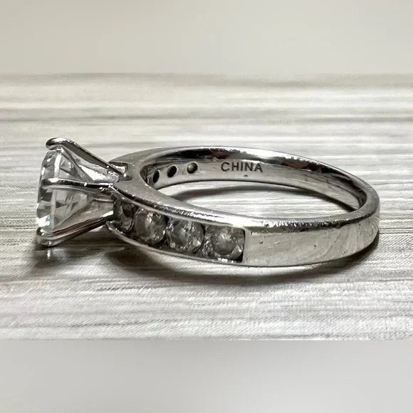 Vintage Designer Signed (FE) Sterling Silver Cubic Zirconia Ring, Size 7, 4.1g